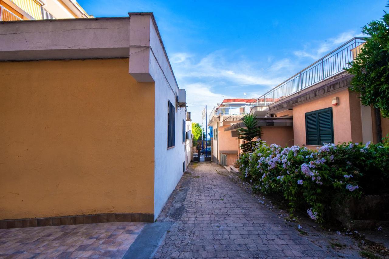 Domus Marti Hotel Formia Kültér fotó